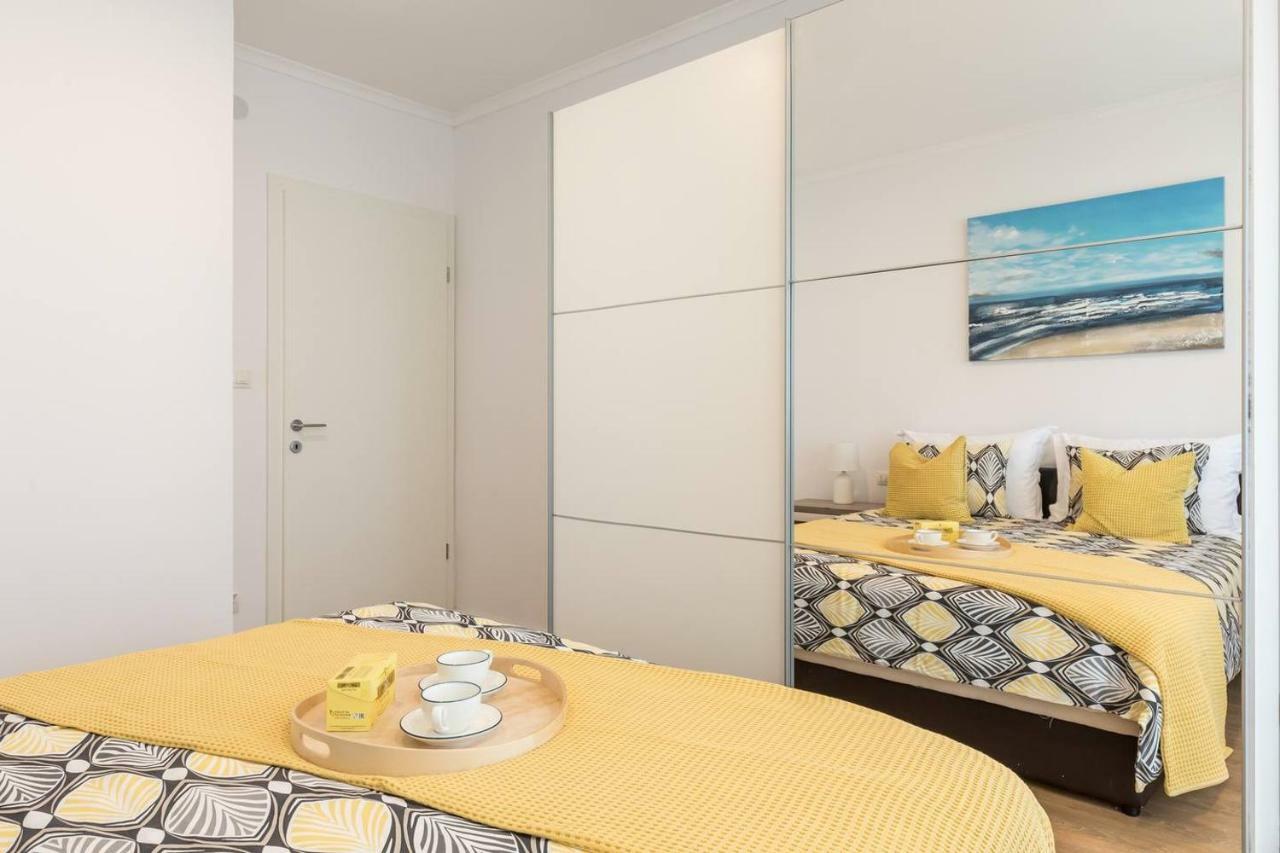 Relax & Recharge Sea View Apartment Split Exteriör bild